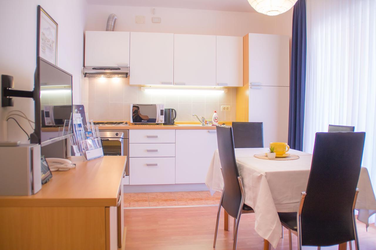 Villa Midea Supetar Δωμάτιο φωτογραφία